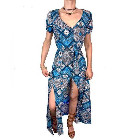 FIRE LOS ANGELS MAXI LONG BUTTON DOWN DRESS | SIZE MEDIUM | BLUE WHITE AND NAVY - Picture 2 of 4